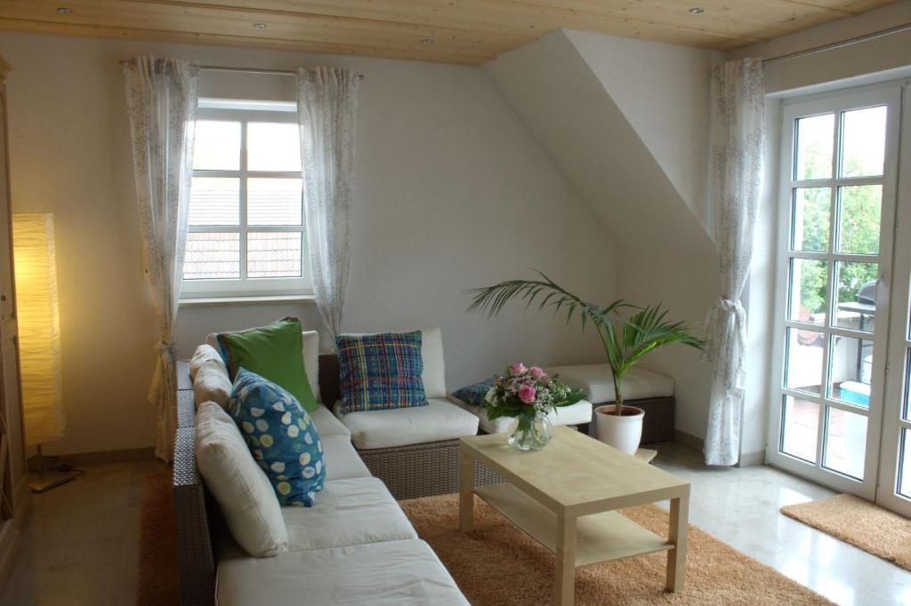 Landhotel Rangau Gasthof & Brennerei Markt Erlbach الغرفة الصورة
