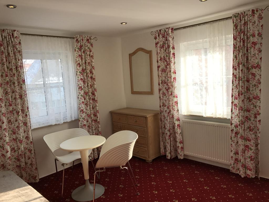 Landhotel Rangau Gasthof & Brennerei Markt Erlbach المظهر الخارجي الصورة